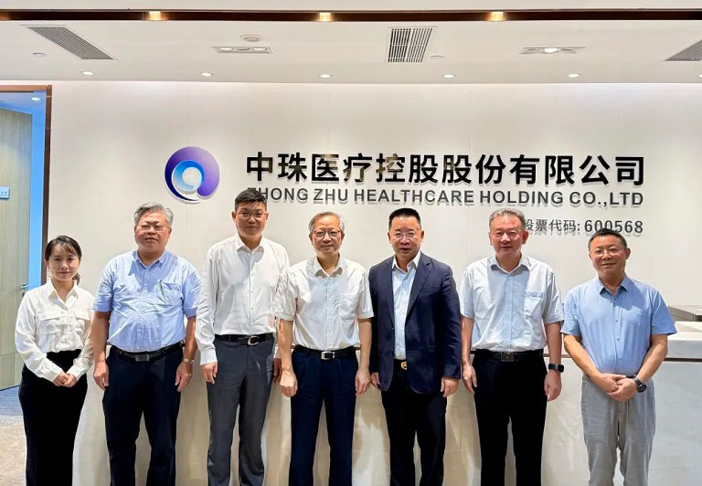 珠海市政协主席王开洲带队调研ITB8888通博